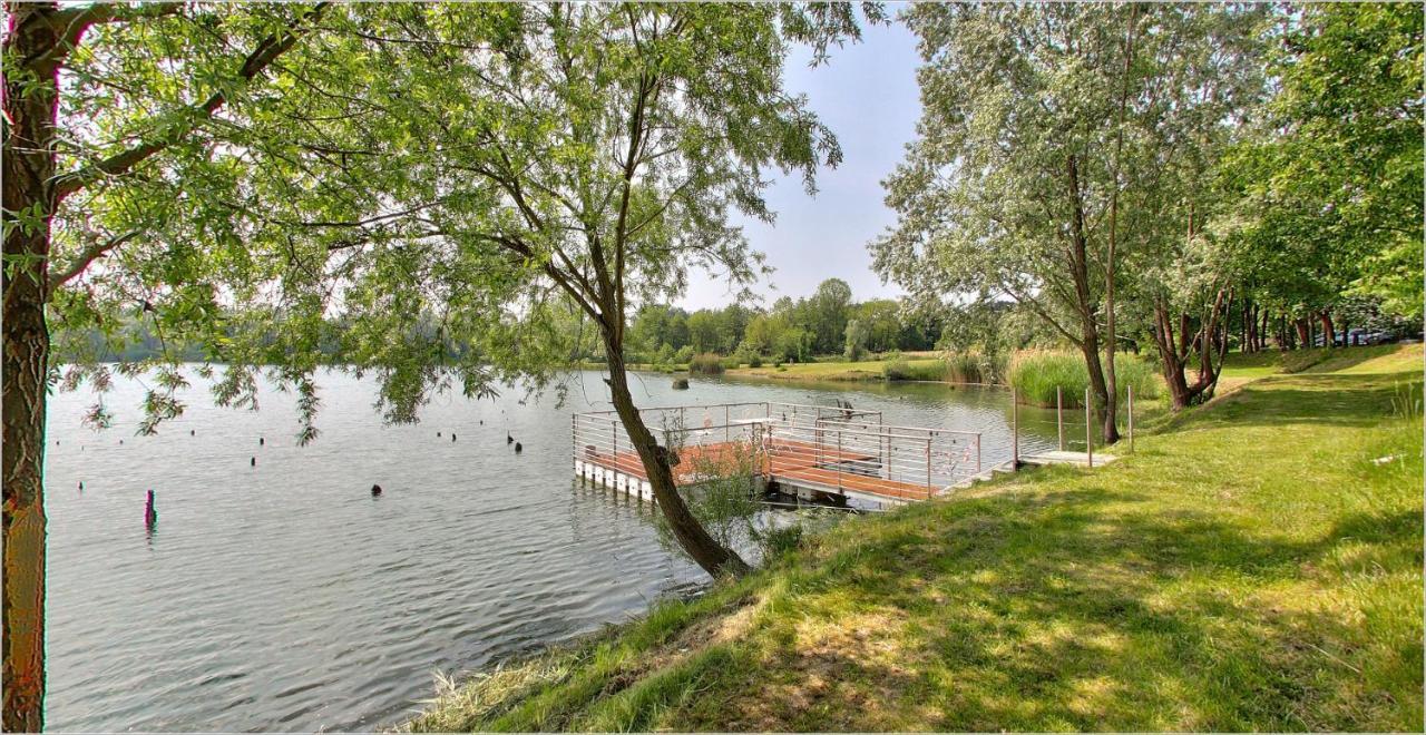 Aquasole Hotell Mercallo Exteriör bild
