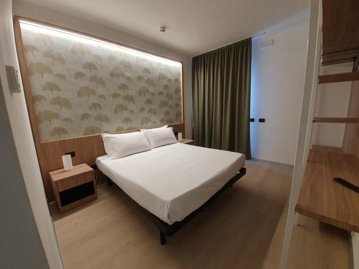 Aquasole Hotell Mercallo Exteriör bild