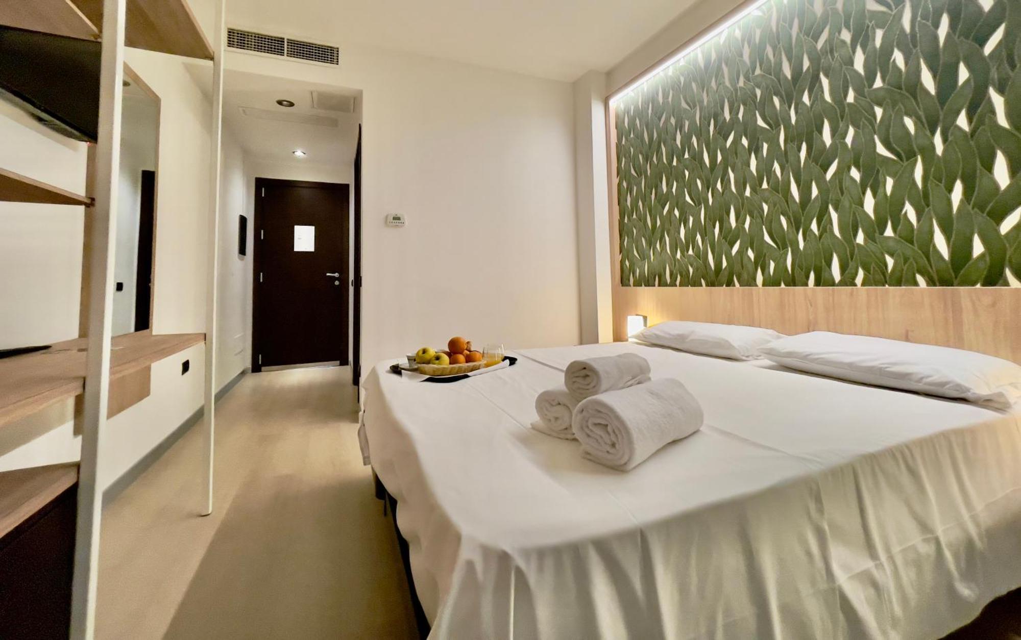 Aquasole Hotell Mercallo Exteriör bild